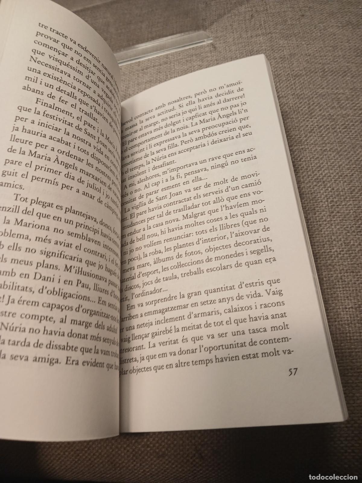Libros de segunda mano: Qu&egrave; tangoixa, N&uacute;ria? - Gl&ograve;ria Llobet - Foto 2