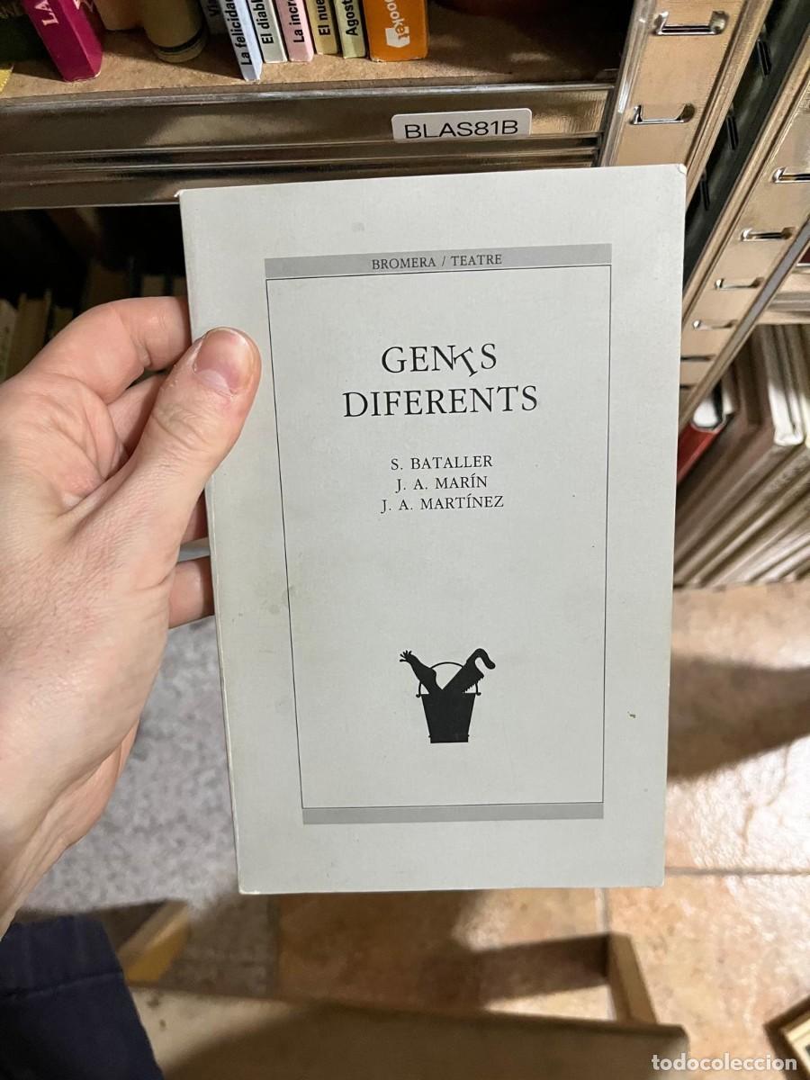 Second hand books: BLAS81B &mdash; Gents diferents &mdash; S. Bataller &middot; J. A. Mar&iacute;n &middot; J. A. Mart&iacute;nez &mdash; Bromera / Teatre