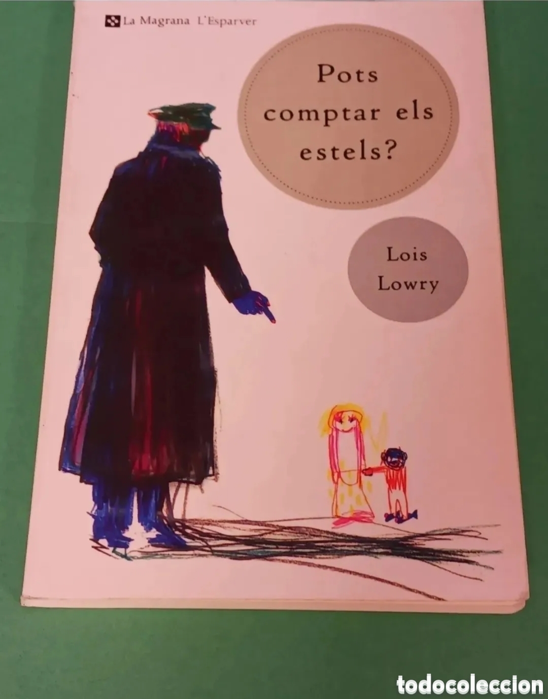 Libros de segunda mano: POTS COMPTAR ELS ESTELS. En Catal&aacute;n. LOIS LOWRY. - Foto 1