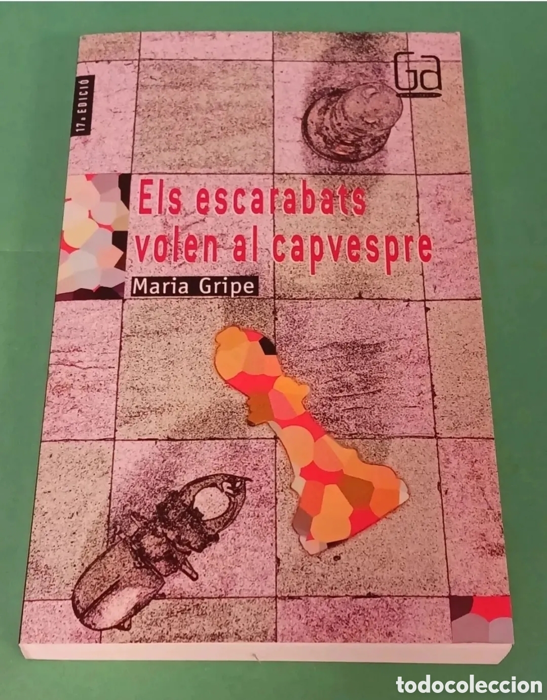 Libros de segunda mano: Els escarbats volen el capvespre