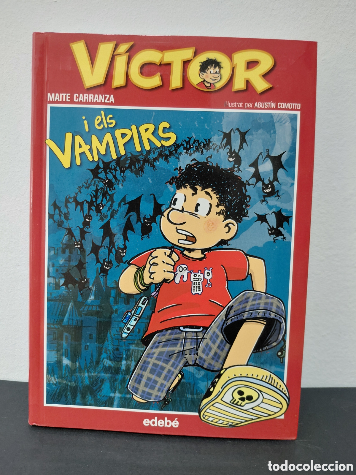 Libros de segunda mano: V&Iacute;CTOR I ELS VAMPIRS - MAITE CARRANZA - EDEB&Eacute; 2011