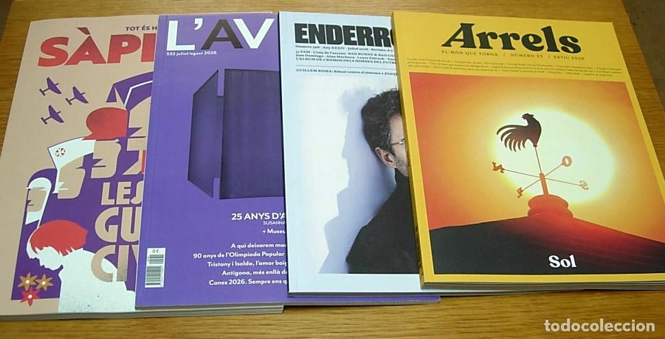 Libros de segunda mano: Lote 4 Revistas Catalanas Julio Agosto 2026 ARRELS ENDERROCK L'AVEN&Ccedil; S&Agrave;PIENS Como nuevas