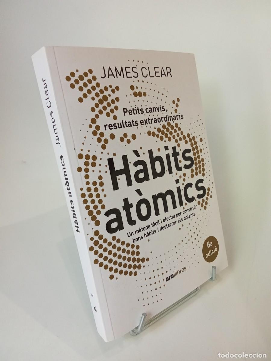 Libros de segunda mano: James Clear. H&agrave;bits at&ograve;mics