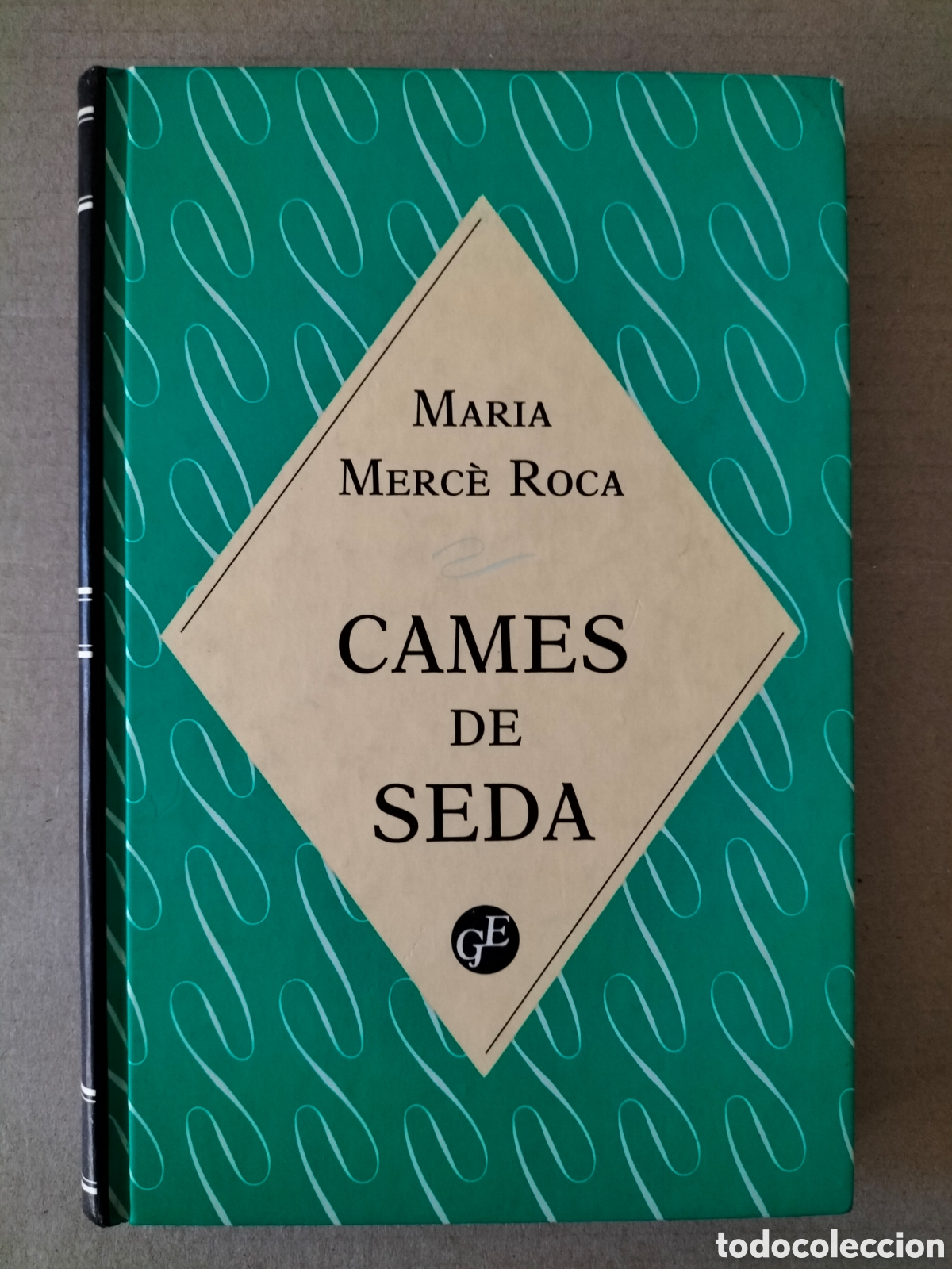 Libros de segunda mano: Cames de seda. Maria Merc&egrave; Roca. Col.lecci&oacute; quinze grans &egrave;xits 14. Edicions 62, 1993. Llibre