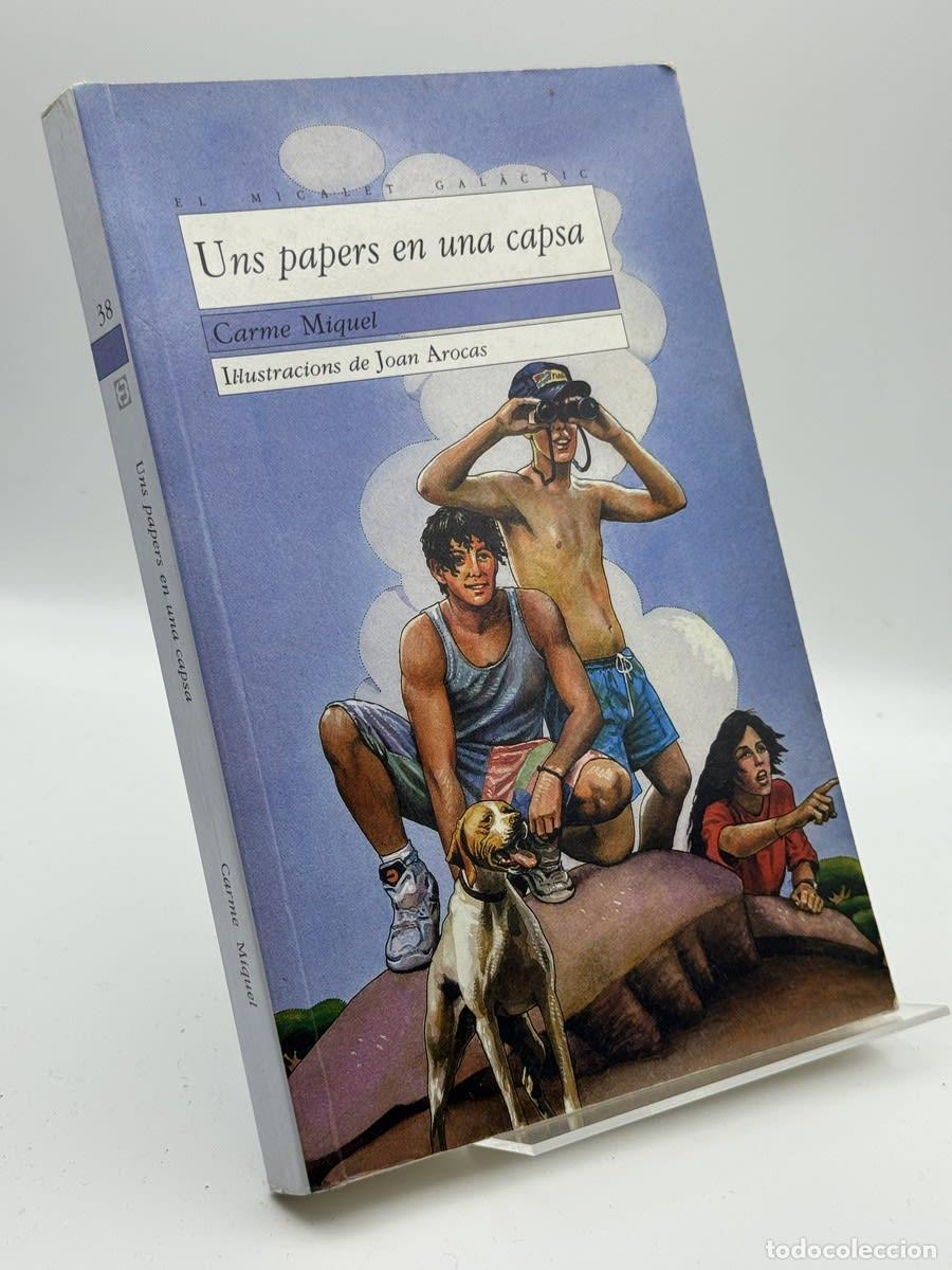 Libros de segunda mano: Uns papers en una capsa - Carme Miquel Diego