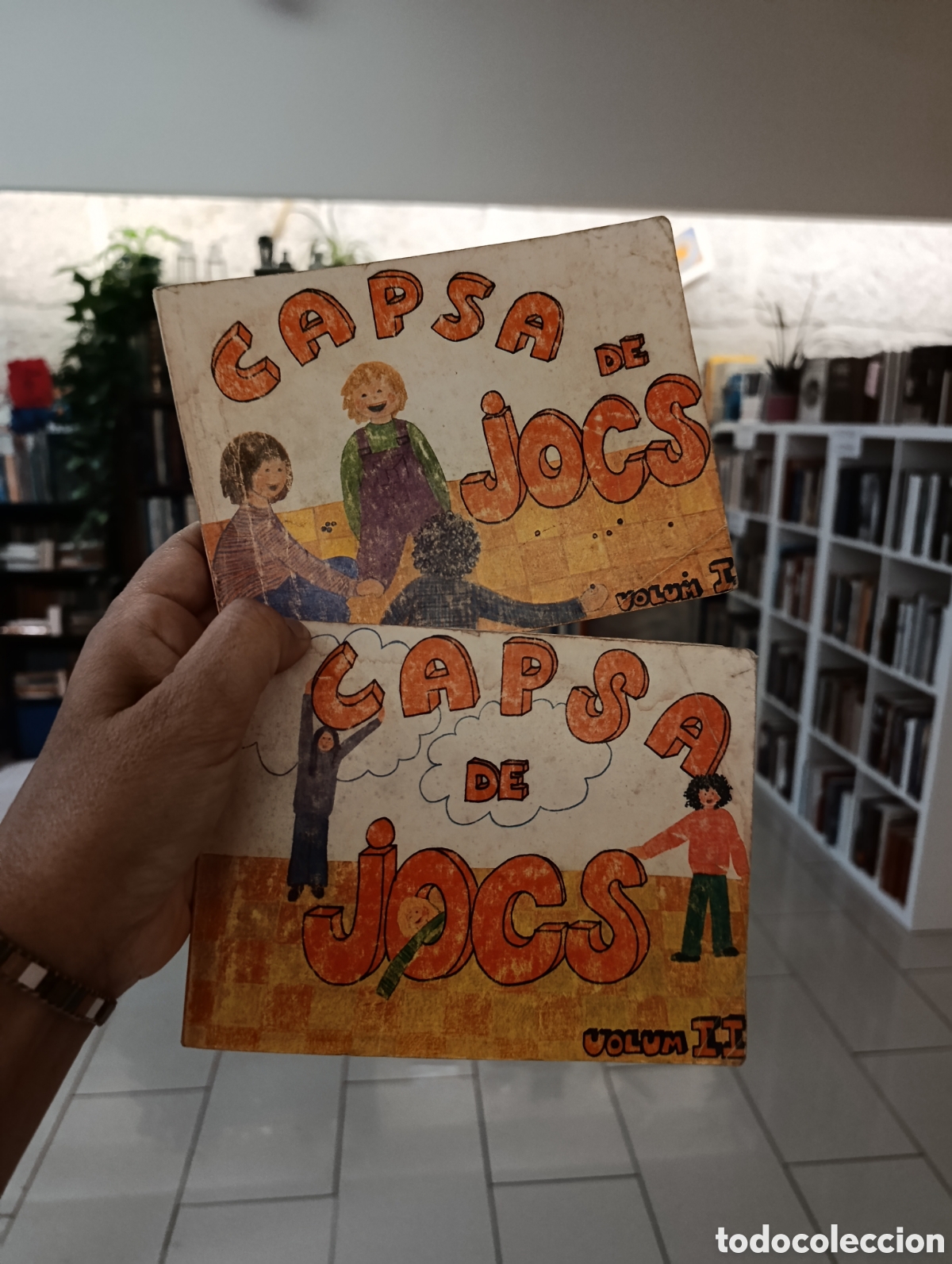 Libros de segunda mano: CAPSA DE JOCS VOLUM 1 y 2 -Colecci&oacute; ESPLAI -Teresa Dur&aacute;n