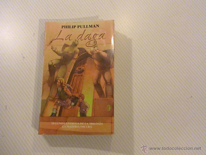 Libros de segunda mano: LA DAGA. PHILIP PULLMAN - Foto 1