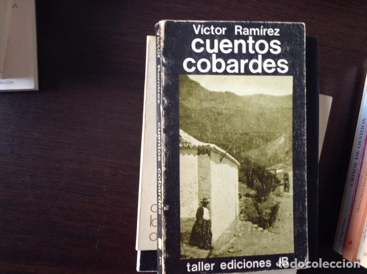 Libros de segunda mano: Cuentos cobardes. V&iacute;ctor Ram&iacute;rez - Foto 1