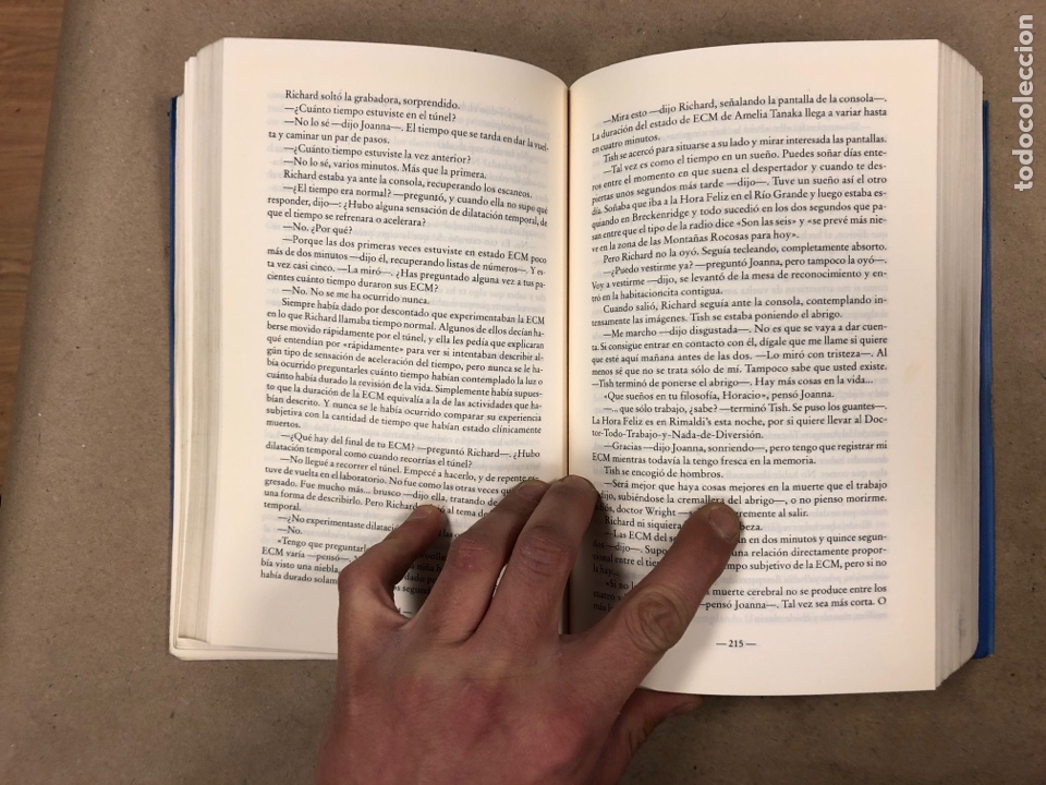 Libros de segunda mano: TR&Aacute;NSITO. CONNIE WILLIS. EDICIONES B 2003. - Foto 4