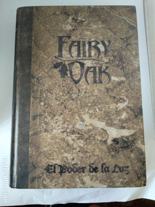 Libros de segunda mano: Fairy Oak. El poder de la luz 3 a&ntilde;o 2008 - Foto 1