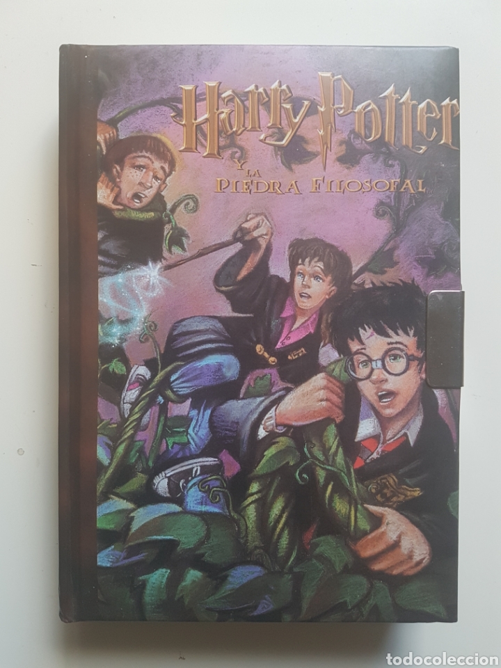Libros de segunda mano: HARRY POTTER Y LA PIEDRA FILOSOFAL - MI DIARIO LIBRETA TAPA DURA ACOLCHADA CON CIERRE LATERAL - ENRI
