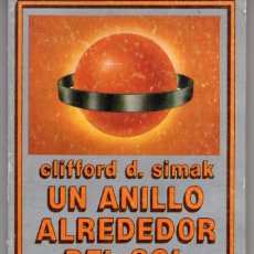Libros de segunda mano: UN ANILLO ALREDEDOR DEL SOL (CLIFFORD D. SIMAK) EDHASA NEBULAE Nº 18 - BUEN ESTADO - OFI15J. Lote 257988265