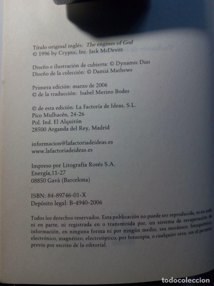 Libros de segunda mano: LAS M&Aacute;QUINAS DE DIOS / JACK McDEVITT - Foto 4