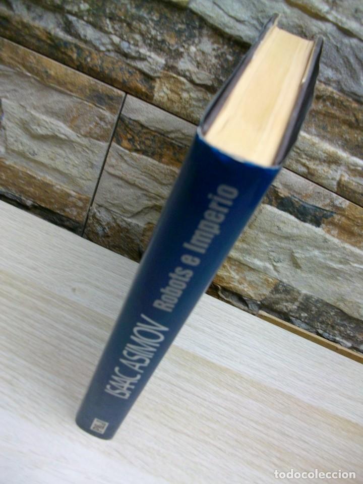 Libros de segunda mano: Robots e imperio de Isaac Asimov - Foto 2