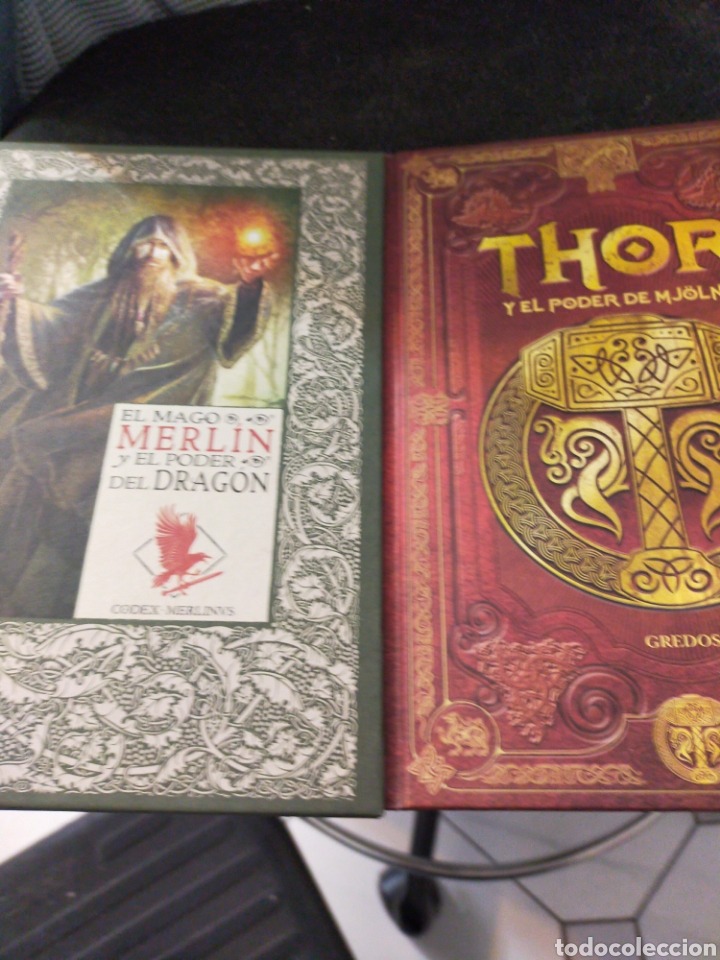 Libros de segunda mano: Thor y el poder de mjolnir y el mago Merl&iacute;n y el poder del drag&oacute;n Gredos nuevos - Foto 1