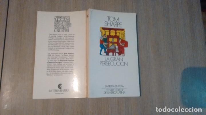 Libros de segunda mano: TOM SHARPE - LA GRAN PERSECUCION - - Foto 1