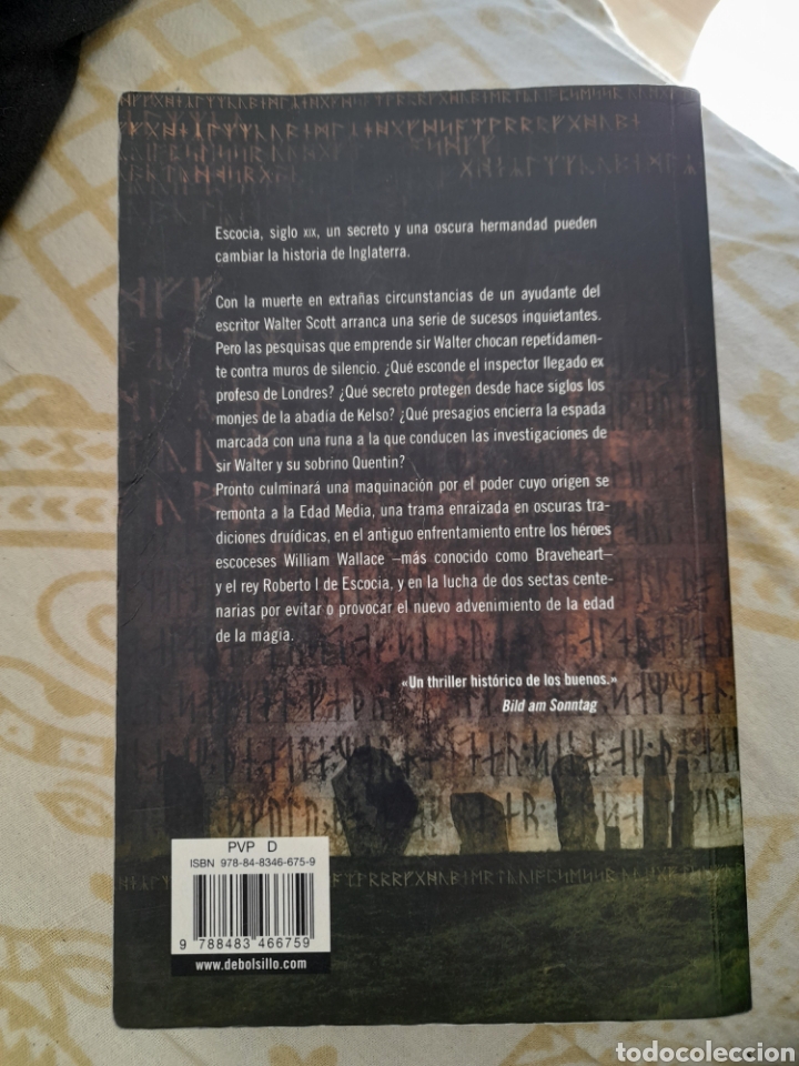 Libros de segunda mano: Trece runas. Michael Peinkofer - Foto 2