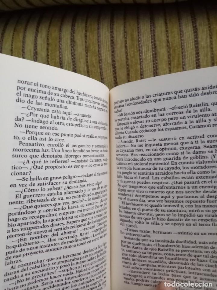 Libros de segunda mano: LEYENDAS DE LA DRAGONLANCE - Foto 6