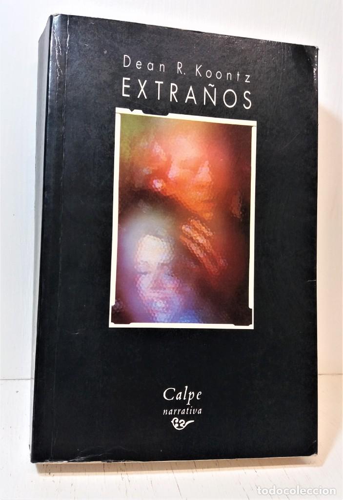 Libros de segunda mano: Libro Extra&ntilde;os. Dean Koontz - Foto 1