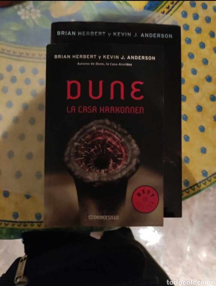 Libros de segunda mano: Dune. La casa Harkonen. - Foto 1