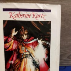 Libros de segunda mano: TRILOGÍA KATHERINE KURTZ. Lote 392810434