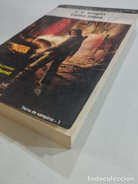 Libros de segunda mano: E. E. Knight - Como lobos - Foto 2