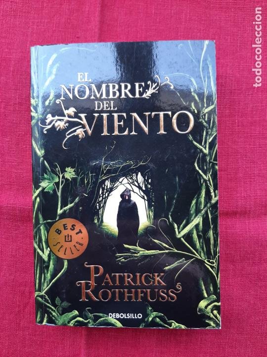 El nombre del viento: Cronicas del asesino de reyes: Primer dia (Spanish  Edition)