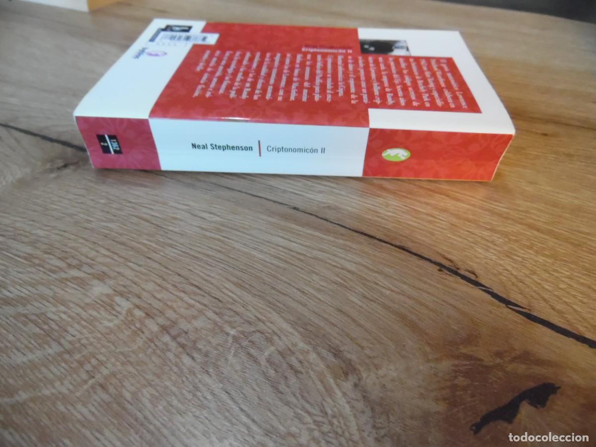 Libros de segunda mano: Criptonomic&oacute;n 2 El c&oacute;digo Pont&iacute;fex Neal Stephenson - Foto 5