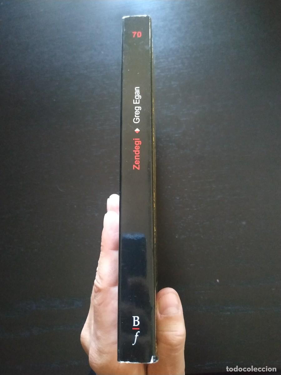 Libros de segunda mano: Zendegi - Greg Egan. Bibli&oacute;polis - Foto 3