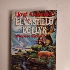 Libros de segunda mano: EL CASTILLO DE LLYR (CRÓNICAS DE PRYDAIN) DE LLOYD ALEXANDER (MARTÍNEZ ROCA, 1990)