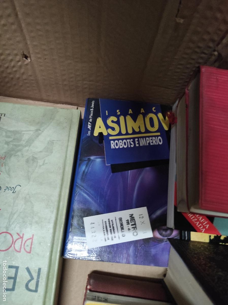 Libros de segunda mano: ROBOTS E IMPERIO - ISAAC ASIMOV - Foto 1
