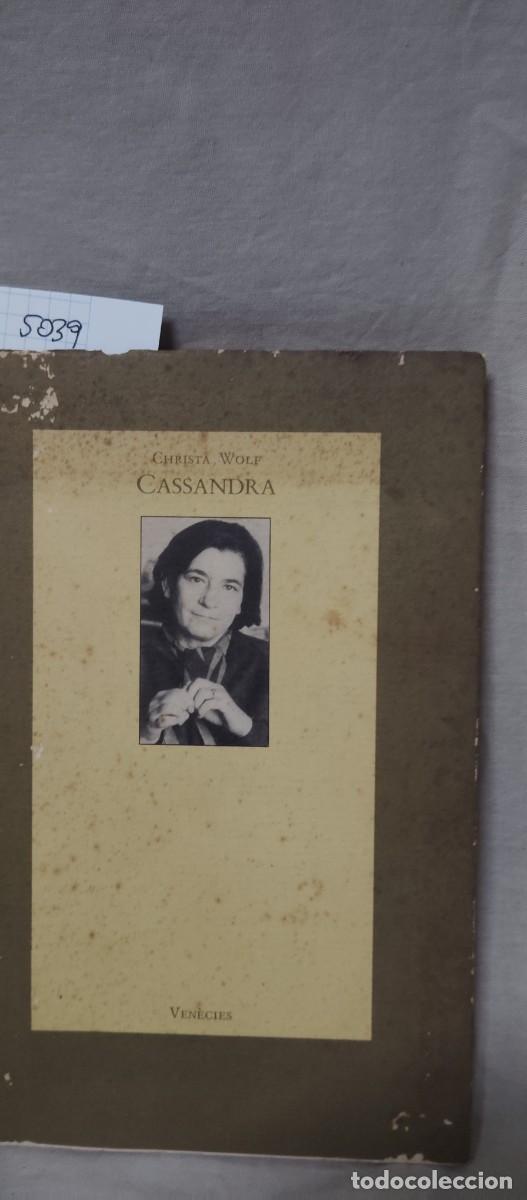 Libros de segunda mano: Cassandra..................... - Foto 1