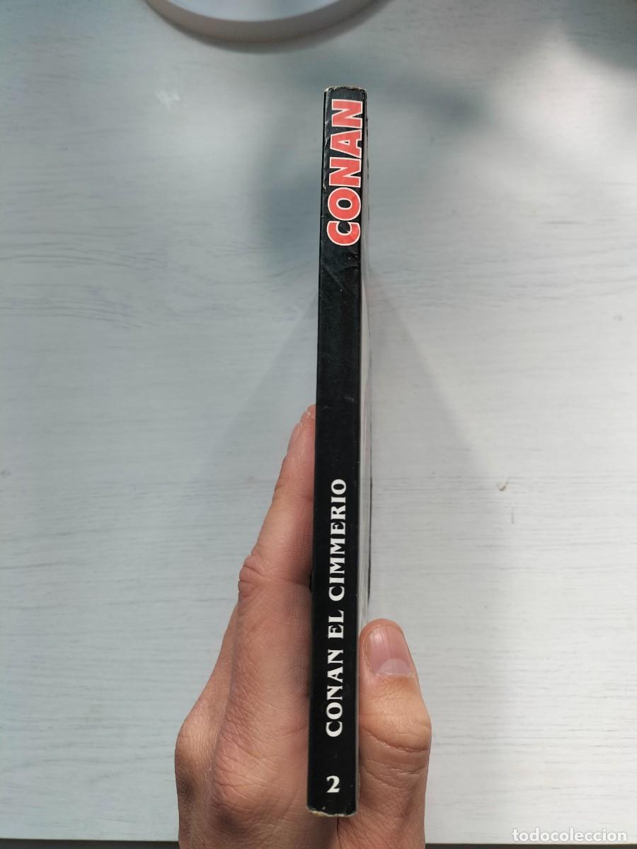 Libros de segunda mano: Conan el Cimmerio - Robert E. Howard. Forum - Foto 3