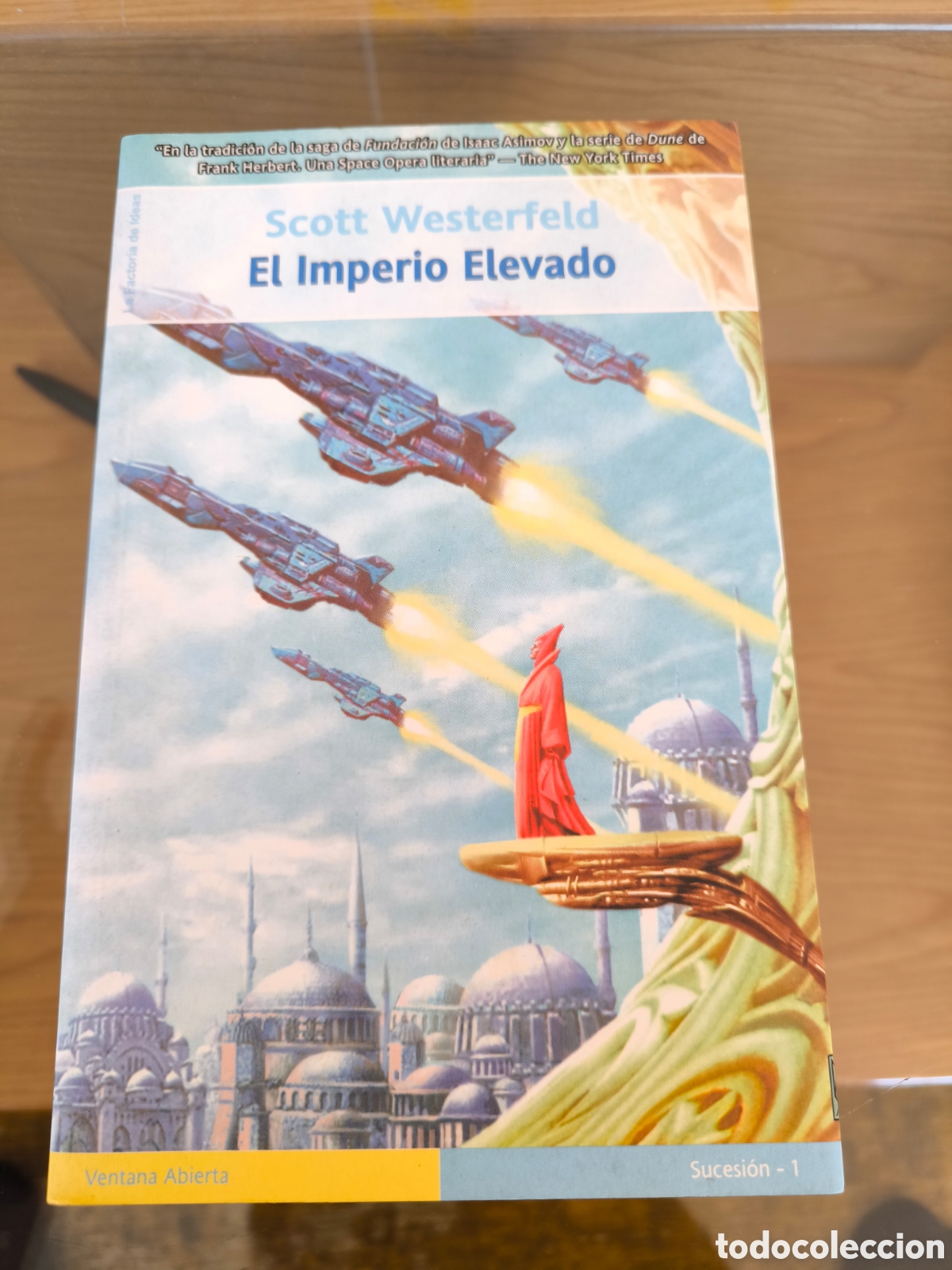 Libros de segunda mano: El imperio elevado. Westerfeld. - Foto 1