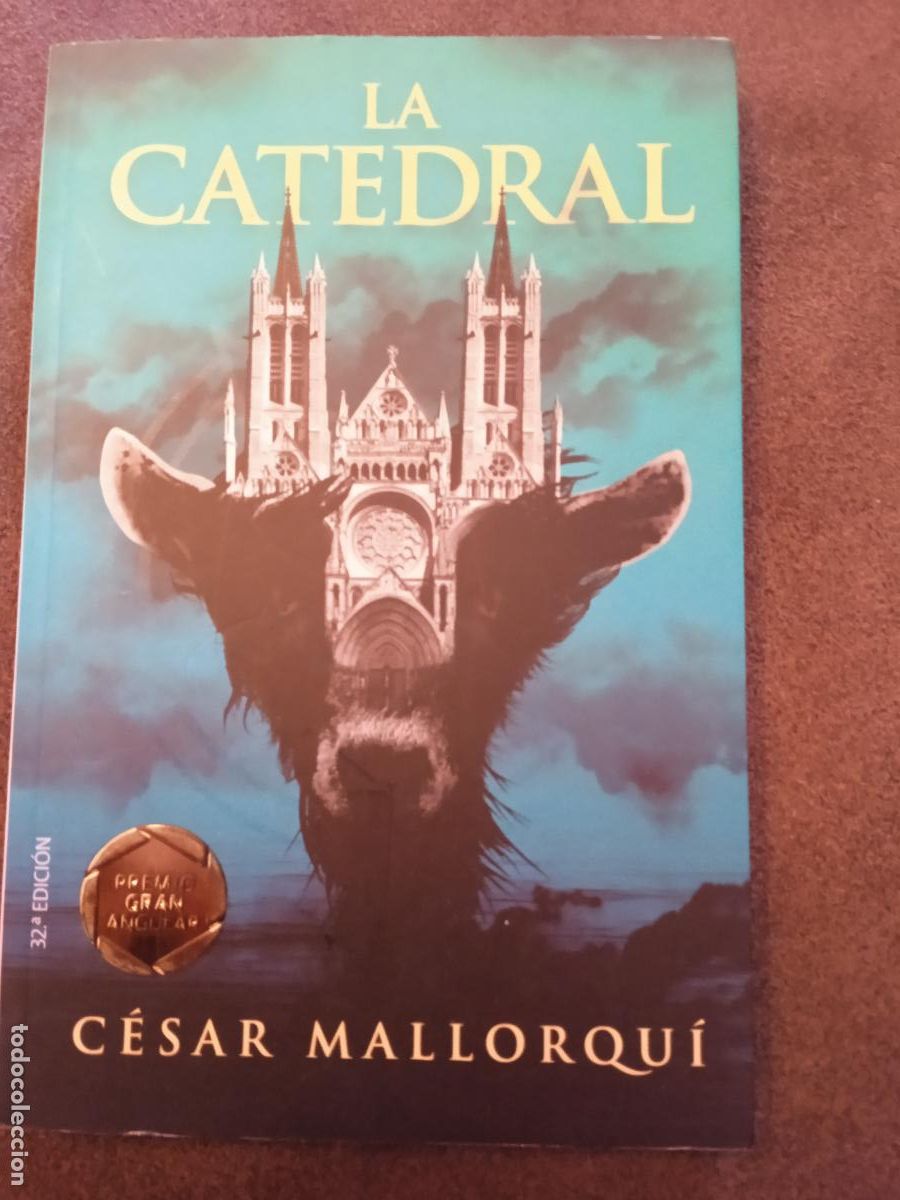 Libros de segunda mano: LA CATEDRAL. CESAR MALLORQUI. GRAN ANGULAR. - Foto 1