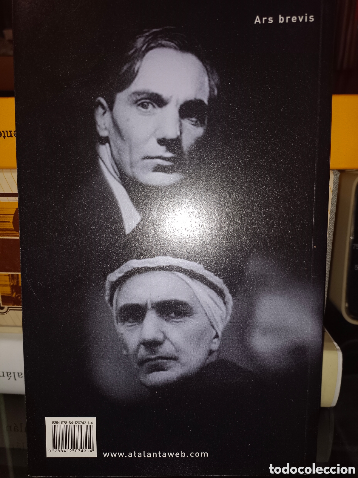 Libros de segunda mano: El libro de los Monstruos - Foto 2