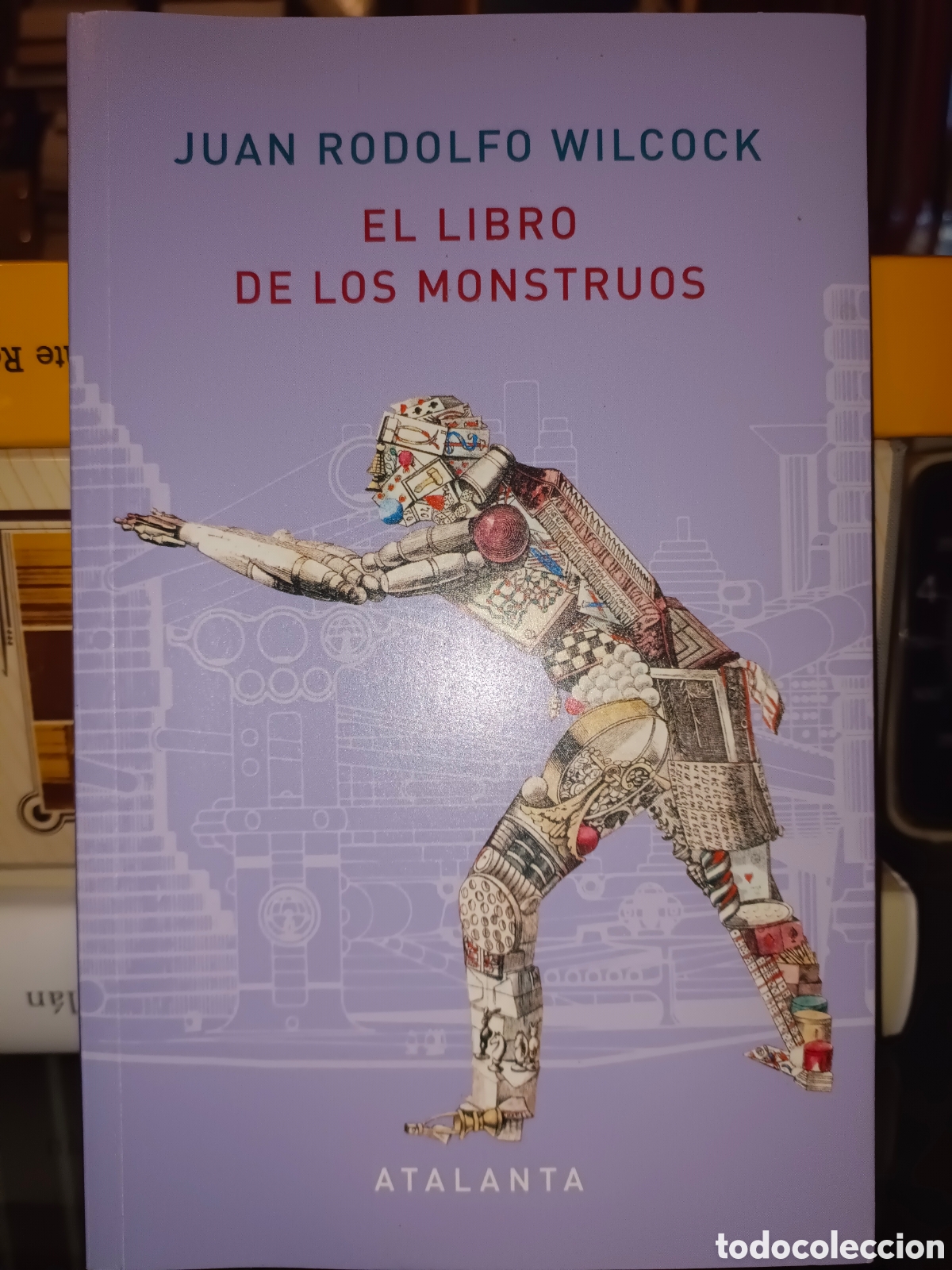 Libros de segunda mano: El libro de los Monstruos - Foto 1