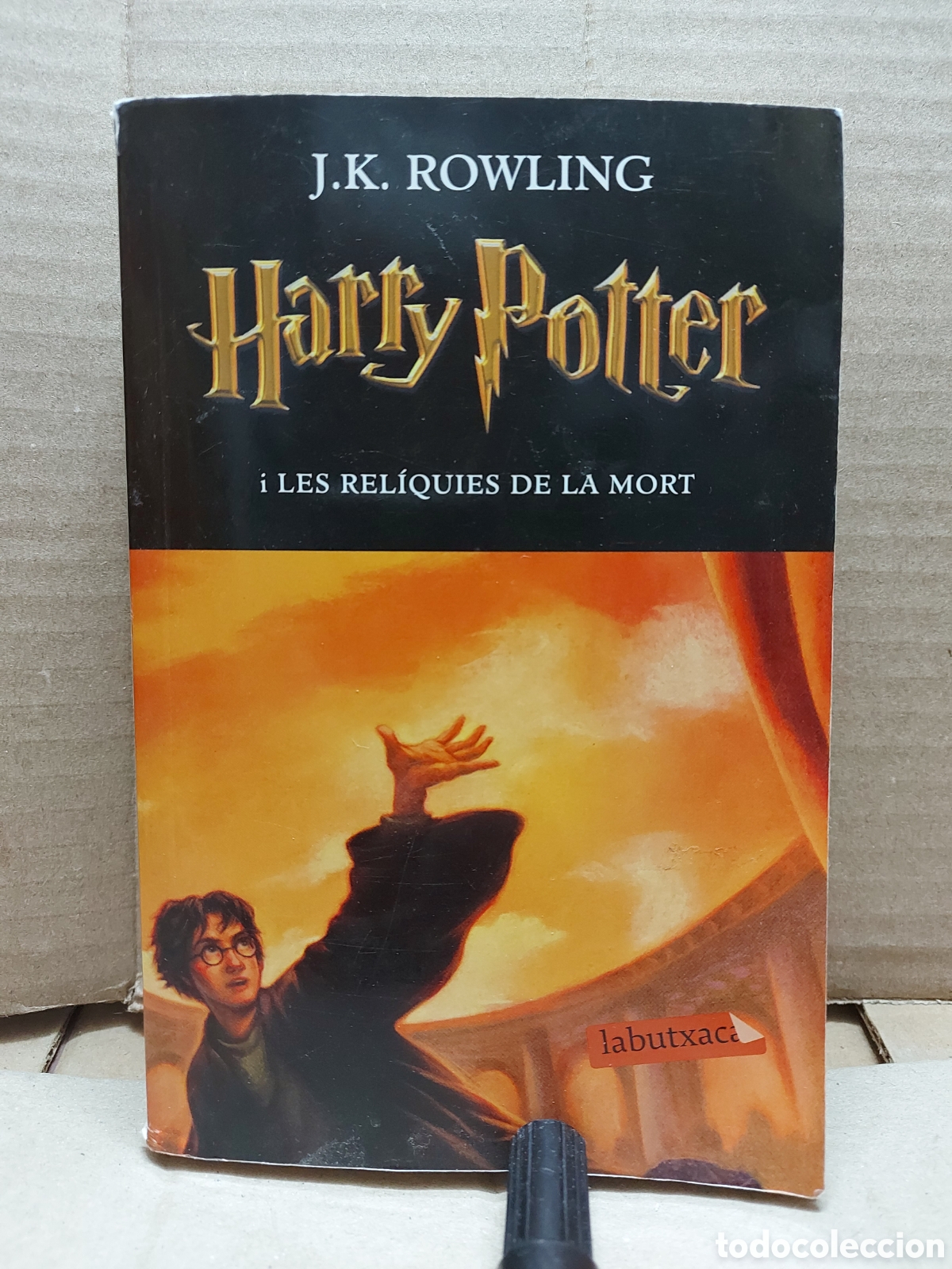 Libros de segunda mano: HARRY POTTER Les reliquies de la mort any 2012