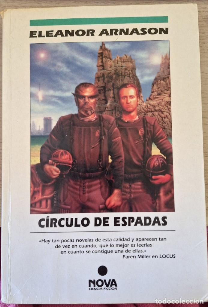 Libros de segunda mano: CIRCULO DE ESPADAS. - ARNASON, Eleanor. - Foto 1