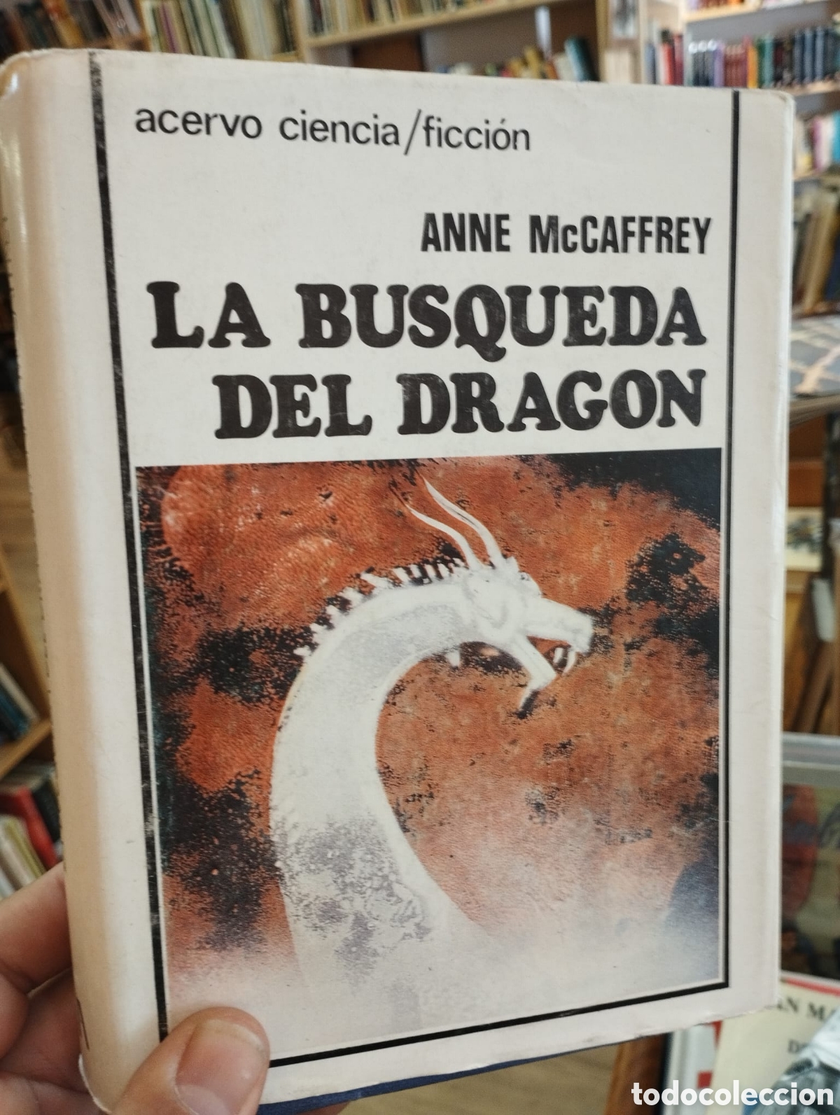 Gebrauchte B&uuml;cher: La b&uacute;squeda del drag&oacute;n - Anne MacCaffrey