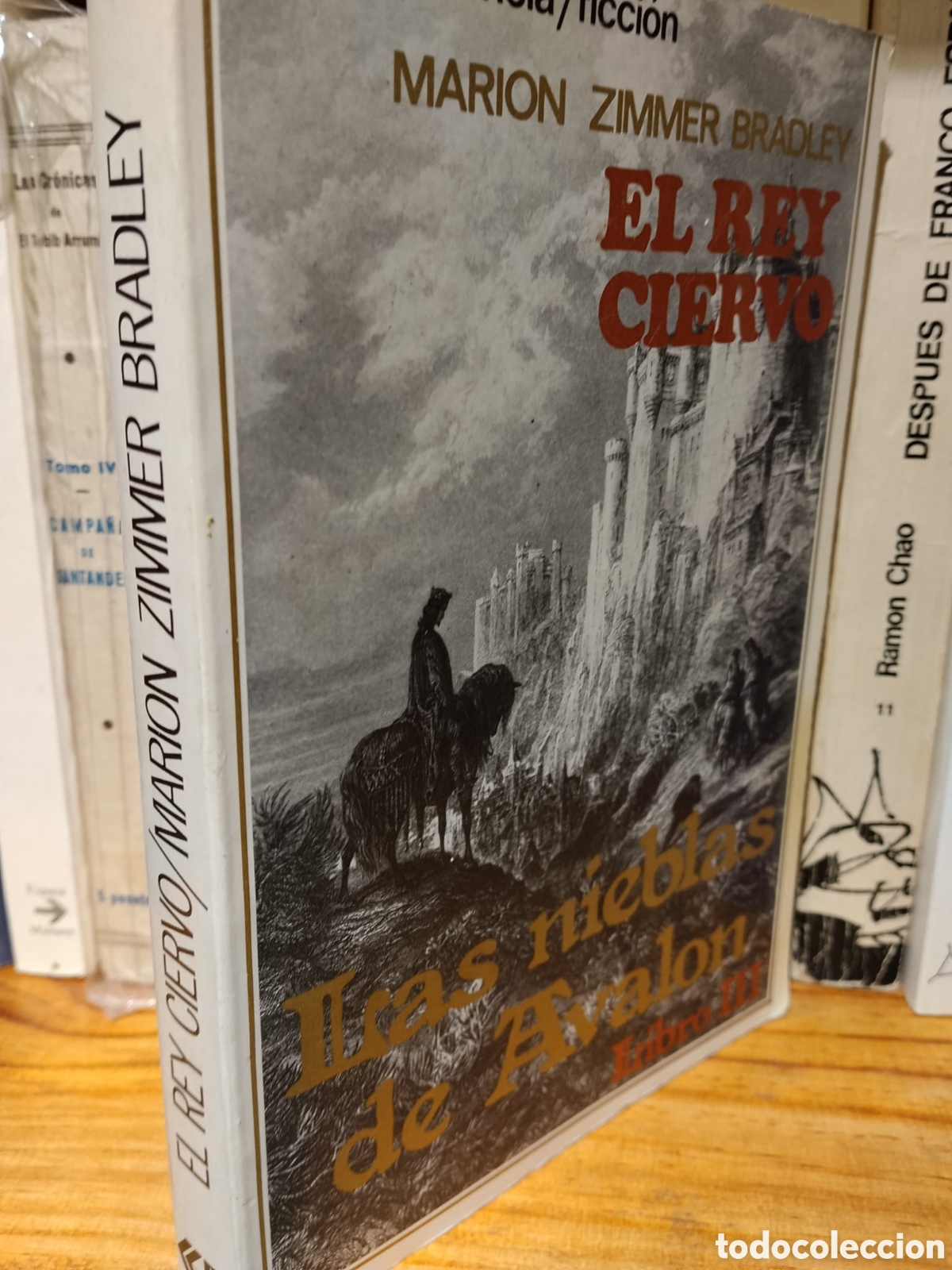 Libri di seconda mano: El rey ciervo. Las nieblas de Avalon. Libro III - Marion Zimmer Bradley