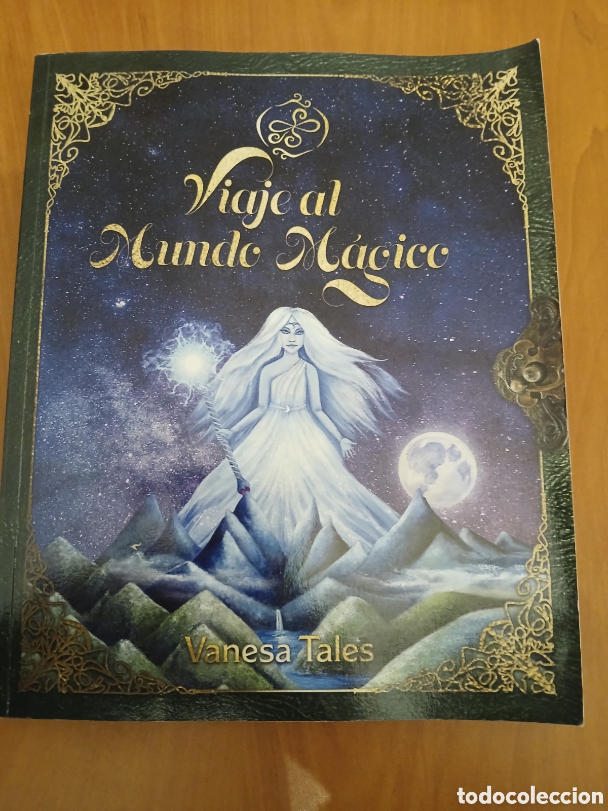 Second hand books: Viaje al Mundo M&aacute;gico. Vanesa Tales.