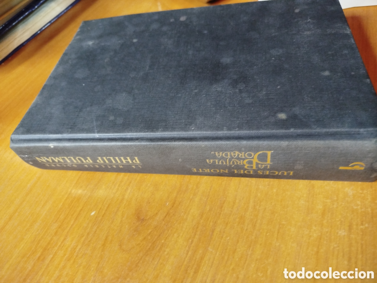Libros de segunda mano: Luces del norte. La br&uacute;jula dorada.philip pullman - Foto 2