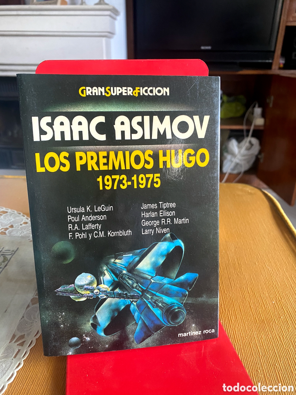 Libros de segunda mano: Isaac Asimov. Los premios Hugo 1973-75. Mart&iacute;nez Roca, Gran Super Ficci&oacute;n (PEDIDO MINIMO 10&euro;)
