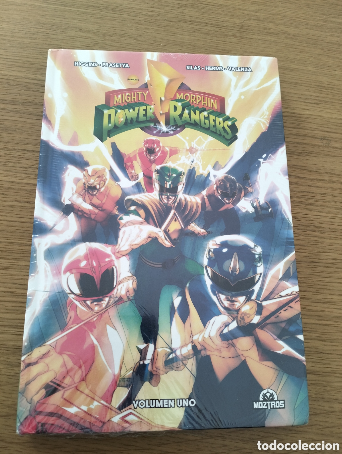 Libros de segunda mano: Mighty Morphin Power Rangers- Kyle Higgins - Volumen 1 - Moztros 2022 - Nuevo