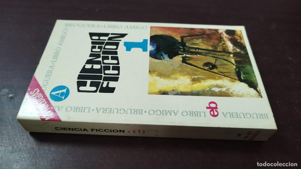 Libros de segunda mano: CIENCIA FICCION 1 / ZUX07 / BRUGUERA / PRIMERA SELECCI&Oacute;N