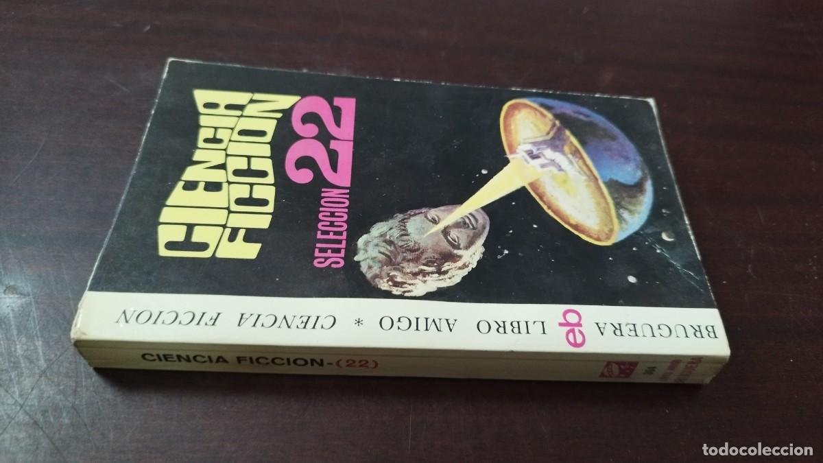 Libros de segunda mano: CIENCIA FICCION 22 / ZUX07 / BRUGUERA / SELECCI&Oacute;N 22