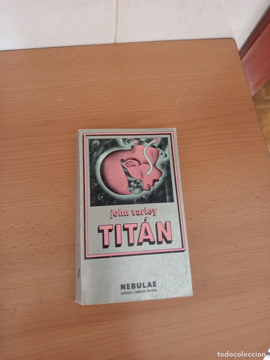 Gebrauchte B&uuml;cher: TIT&Aacute;N, JOHN VARLEY, NEBULAE