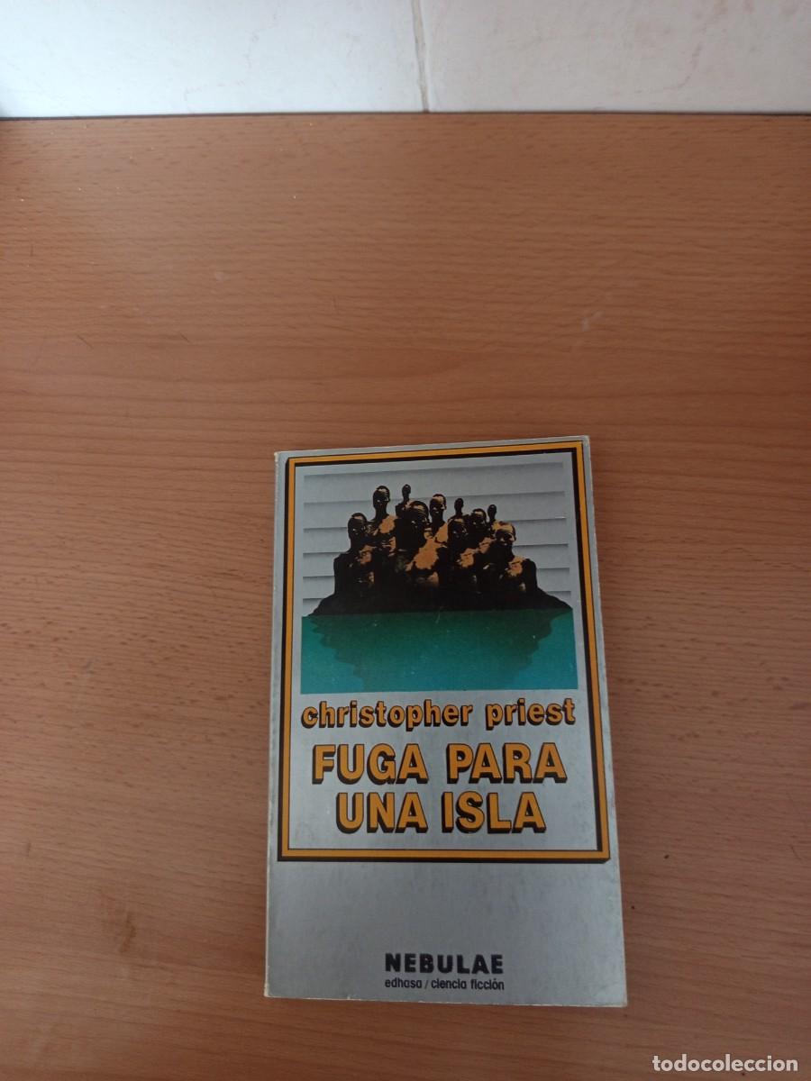 Gebrauchte B&uuml;cher: FUGA PARA UNA ISLA, CHRISTOPHER PRIEST, NEBULAE