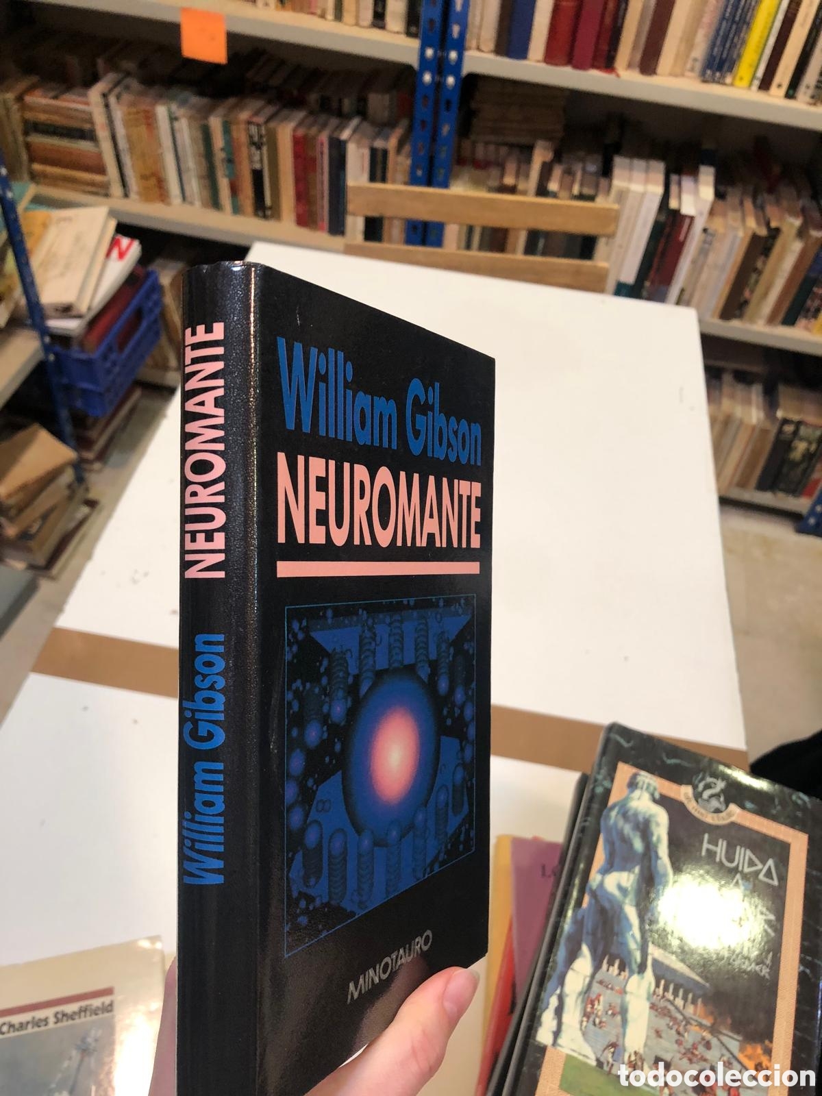 Libri di seconda mano: Neuromante - William Gibson
